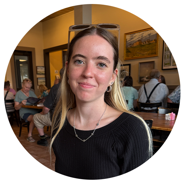 Lauren-Falcontail Lauren Duckworth - Marketing Specialist of Falcontail Marketing & Design